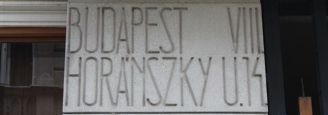 SJC Horánszky utca 14. és környéke, Jézus Szíve Templom, Loyola Café (külső) – 2014. február