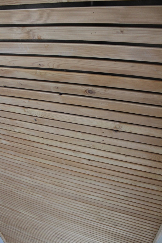 SJC Horánszky utca 14. és környéke, Jézus Szíve Templom, Loyola Café (külső) – 2014. február